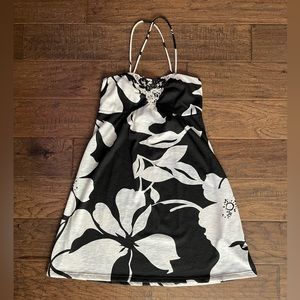 Rue21 Black and White Floral Dress